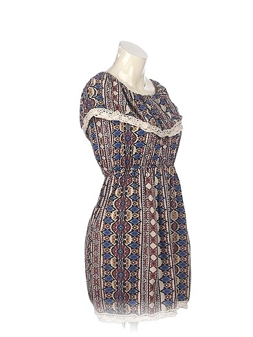 Vintage Love PreLoved Kısa Elbise %70 İndirimli.