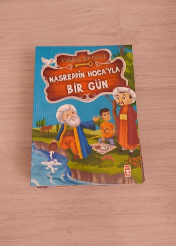 Ünlülerle Bir Gün Serisi - 10 Kitap
