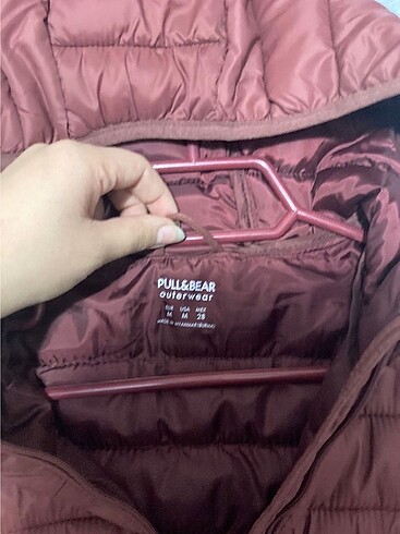 m Beden Pull Bear Mont
