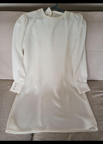 İnci Düğmeli Ekru Krep Tunik - Görsel 3