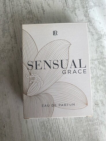 LR HEALTH BEAUTY LR SENSUAL GRACE