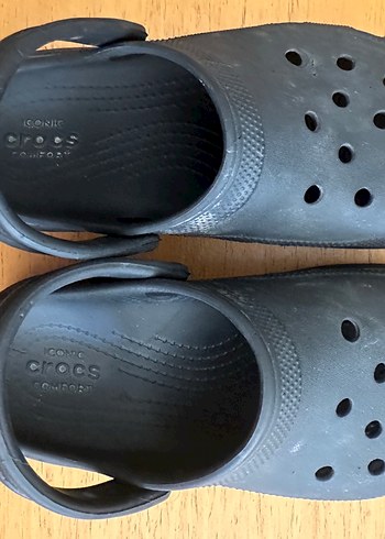 Crocs Siyah yüksek tabanlı orijinal Crocs terlik
