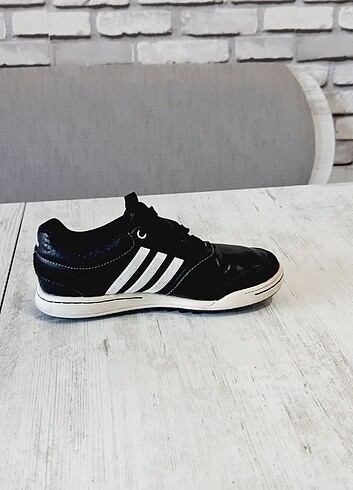 34 Beden Orjinal Adidas Spor Ayakkabı Çok Temiz