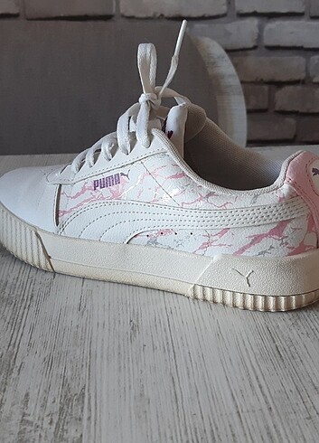 37,5 Beden Orjinal Puma Spor Ayakkabı