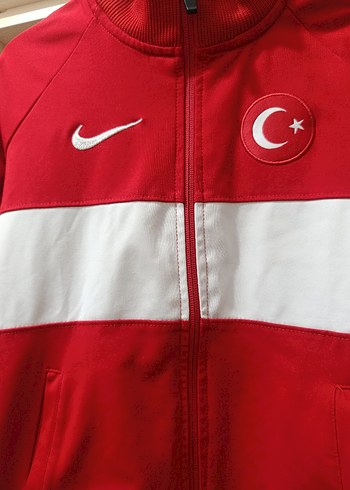 Nike Erkek Çocuk Kırmızı Eşofman Takımı - Görsel 7