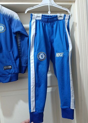 Erkek Çocuk Mavi Nike Eşofman Takımı - Görsel 6