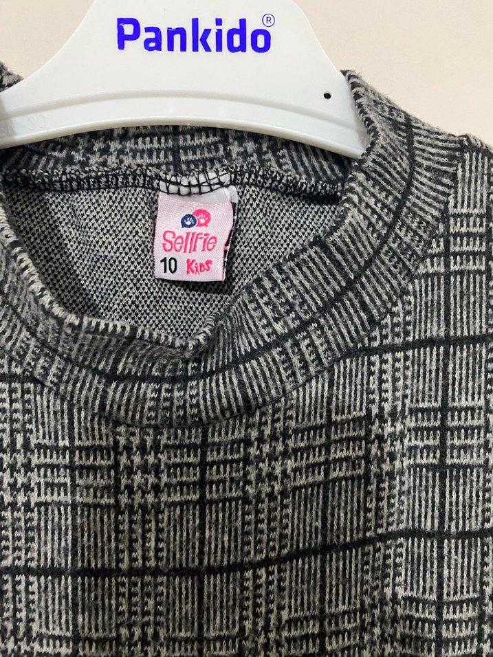 Uzun Kollu Gri Kareli Kız Elbisesi - Görsel 3