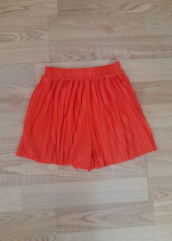 Diğer Kadın Pilili Mini Şort