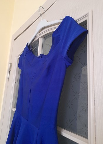 Mavi V Yakalı Midi Elbise - Görsel 4