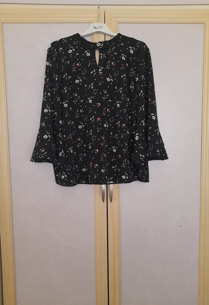 Siyah Çiçek Desenli Uzun Kollu Kadın Bluz - Görsel 4