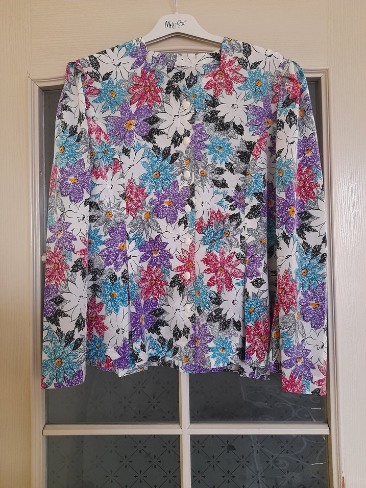 Çiçek Desenli Uzun Kollu Kadın Gömlek - Görsel 4