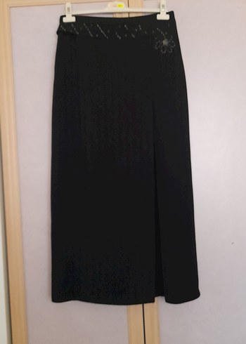 Siyah Uzun Kadın Etek, Kemerli, Gotik Tarz - Görsel 4