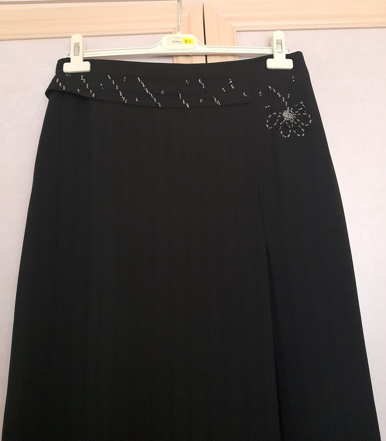 Siyah Uzun Kadın Etek, Kemerli, Gotik Tarz - Görsel 2