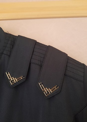 Diğer Düğmeli Uzun Kadın Pardesü