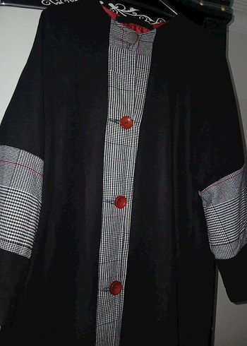 Düğmeli Siyah Uzun kışlık kadın pardesü - Görsel 2