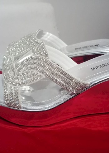 Beyaz Payetli Dolgu Topuklu Kadın Abiye Ayakkabı - Görsel 2