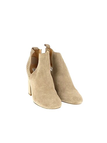 Steve Madden Steve Madden Bot %70 İndirimli.