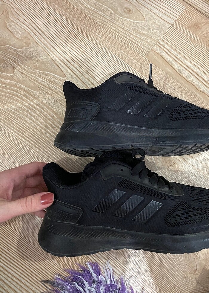 Adidas spor ayakkabı - Görsel 3