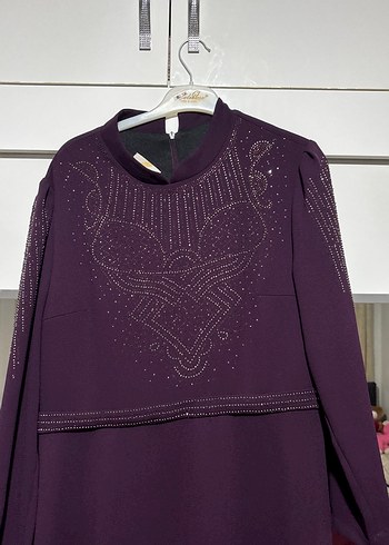 Mor Nakışlı Uzun Abiye Elbise - Görsel 2