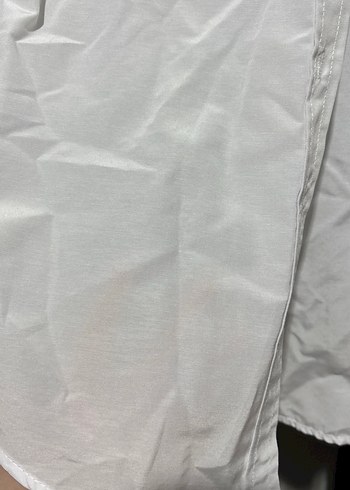 Düğmeli Beyaz Pamuklu Uzun Kollu Gömlek - Görsel 2