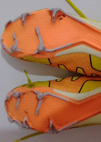 43 Beden sarı Renk Nike krampon