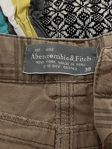 Abercrombie & Fitch Mini Şort
