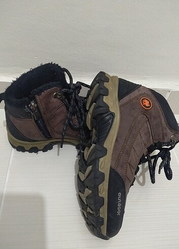 Erkek çocuk bot - Görsel 4