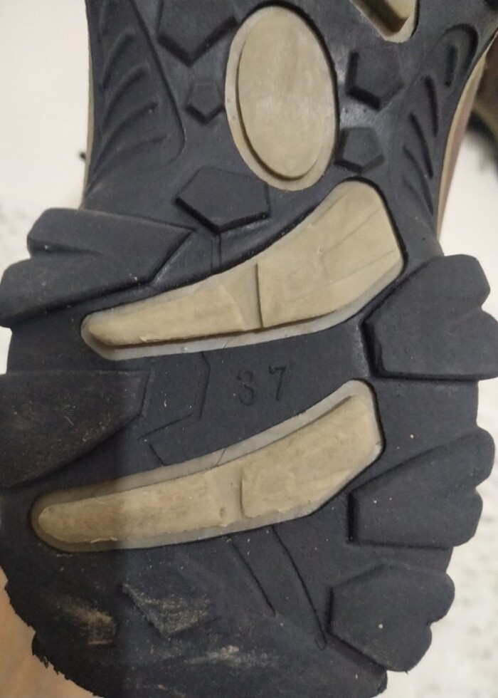 Erkek çocuk bot - Görsel 5