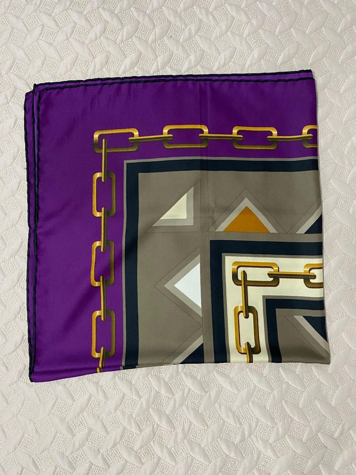 Zincir Detaylı Mor  Kadın eşarp - Görsel 2