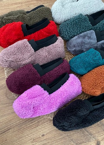 Diğer Kışının Vazgeçilmezi Peluş Patik