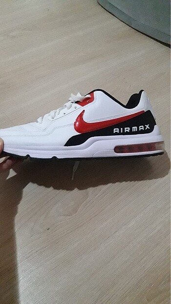 45 Beden beyaz Renk Nike 47 numara