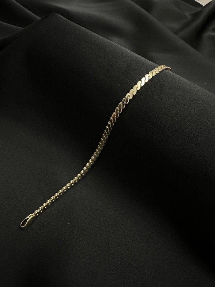 CM Altın Rengi Zincirli Minimalist Bileklik - Görsel 2