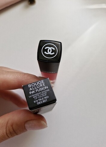 Beden CHANEL Likit Mat Ruj - ROUGE ALLURE INK FUSION