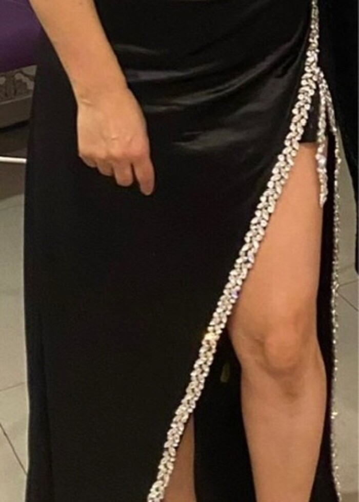 Taşlı saten abiye - Görsel 3