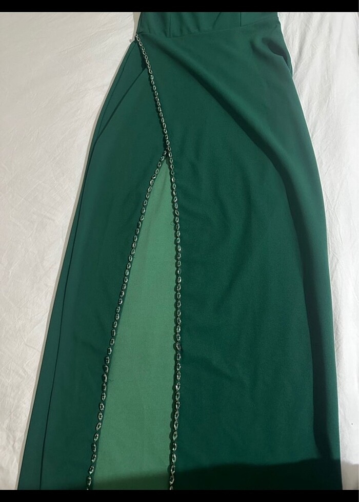 Taşlı gece elbisesi - Görsel 3