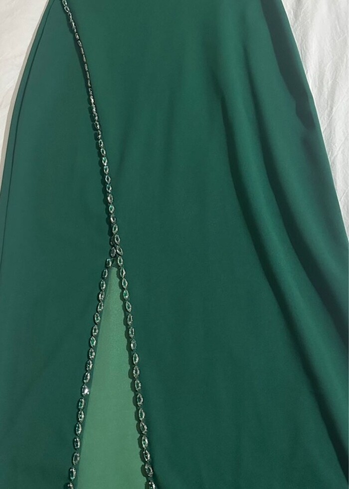 Taşlı gece elbisesi - Görsel 2