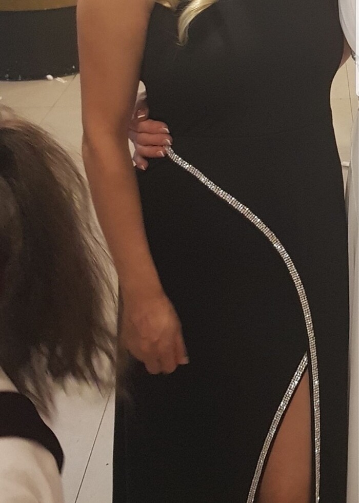 Swarovski taşlı elbise - Görsel 3