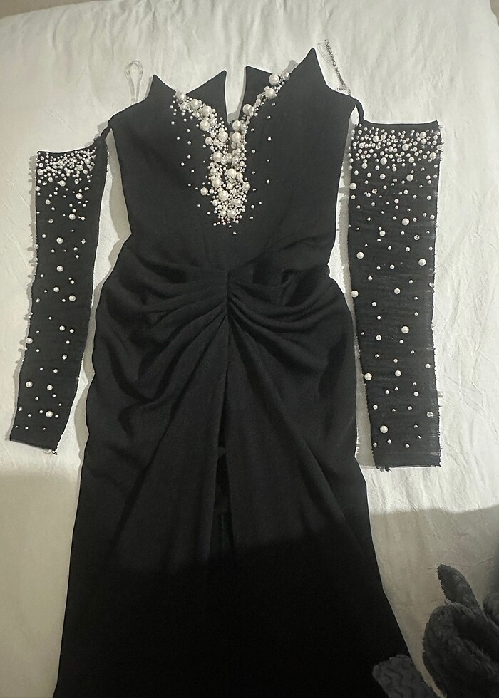 İncili gece elbisesi - Görsel 4