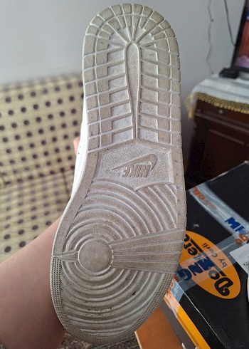 Jordan Beyaz Siyah Bağcıklı Basketbol Ayakkabısı - Görsel 3