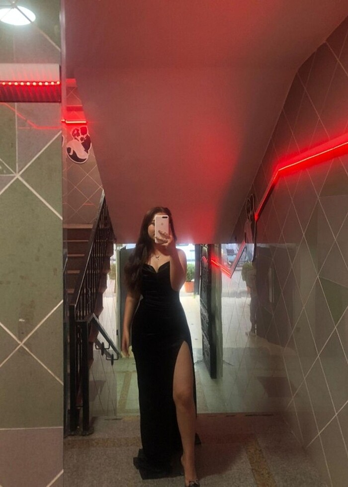 Mezuniyet elbisesi  - Görsel 3