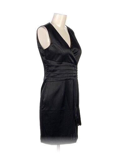 Vintage Love PreLoved Kısa Elbise %70 İndirimli.