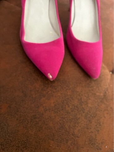 Diğer Stiletto