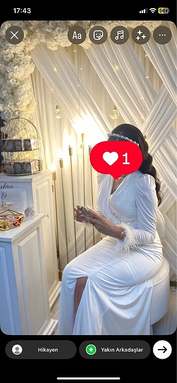 Nişan elbisesi , söz elbisesi , nikah elbisesi , nişanlık