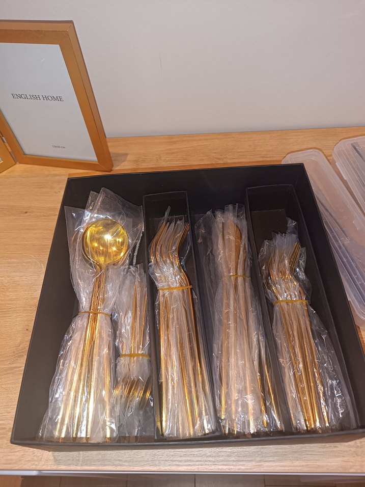 Altın Renkli Parlak Çatal Kaşık Takımı - Görsel 2