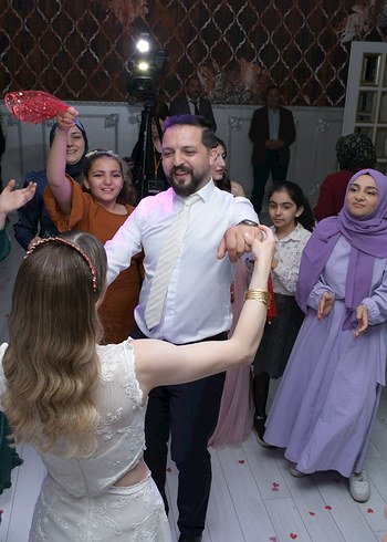 Dantel İşlemeli Beyaz Bohem Uzun Abiye Elbise - Görsel 6