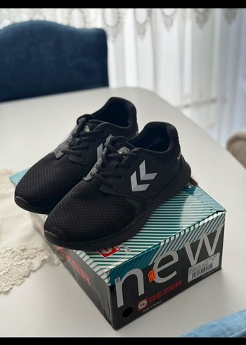 42 Beden Hummel Siyah Spor Ayakkabı Velcro Detaylı