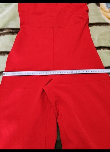 Kırmızı tulum - Görsel 5