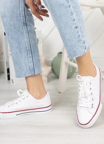 Converse BEYAZ Converse Spor Ayakkabı 