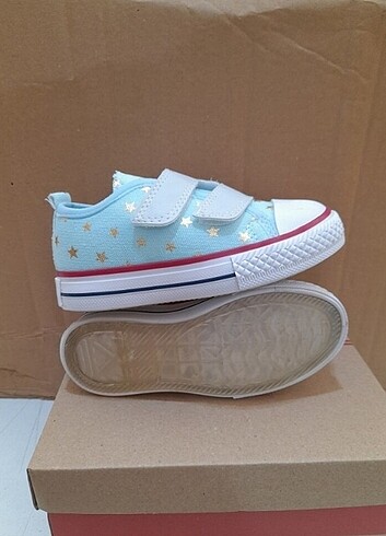 27 Beden Converse Çocuk Spor Ayakkabı