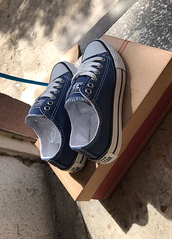 35 Beden mavi Renk Converse Spor Ayakkabı